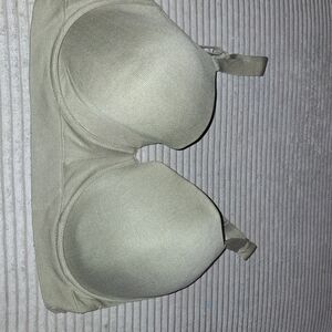 Danskin Seamless Bra in Cream